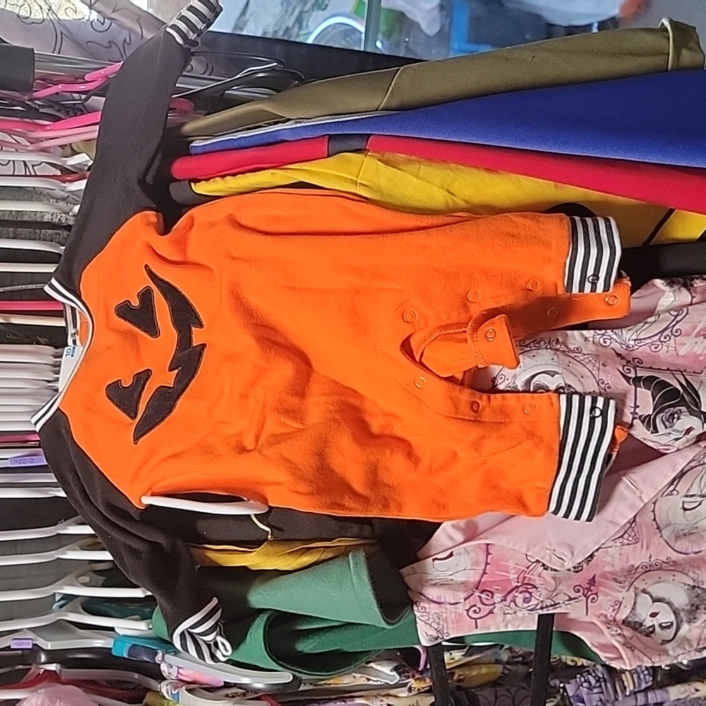 Halloween jack o lantern baby onesie 3-6 months